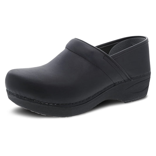 Dansko XP 2.0 Clogs - Lightweight Slip-Resistant Footwear for Comfort and Support - Ideal for Long Standing Professionals - Food Service, Healthcare Professionals