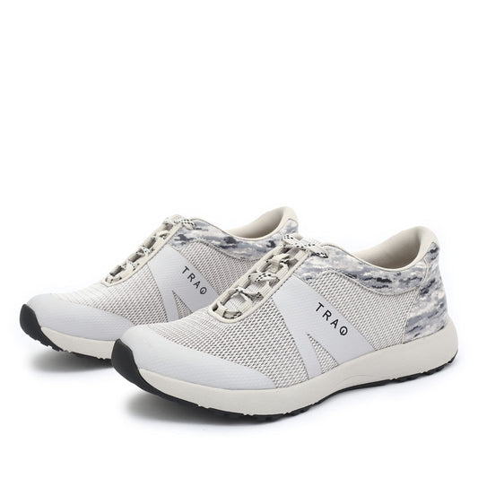 Alegria TRAQ Womens Intent 2 Cloudy Smart Walking Shoe 8-8.5 M US
