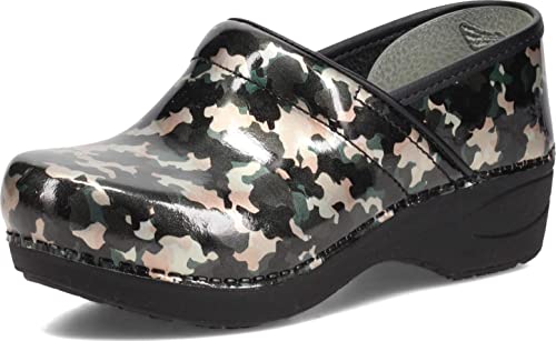 Dansko XP 2.0 Clogs - Lightweight Slip-Resistant Footwear for Comfort and Support - Ideal for Long Standing Professionals - Food Service, Healthcare Professionals