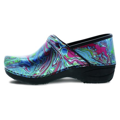 Dansko XP 2.0 Clogs - Lightweight Slip-Resistant Footwear for Comfort and Support - Ideal for Long Standing Professionals - Food Service, Healthcare Professionals